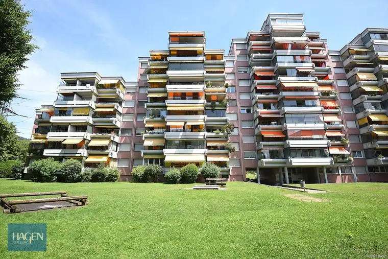 3-Zimmer-Wohnung mit Balkon, Tiefgaragenstellplatz und viel Potenzial in Lochau