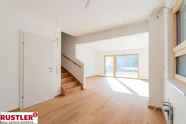 Wohnen im schönen Helenental! Provisionsfreies Reihenhaus mit hochwertiger Ausstattung