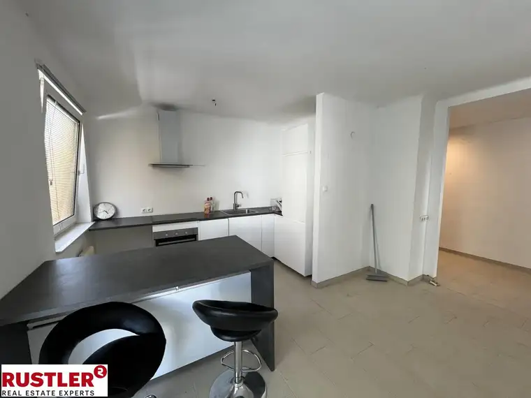 Moderne 1-Zimmer Wohnung in ruhiger Lage - nähe Bahnhof Atzgersdorf 