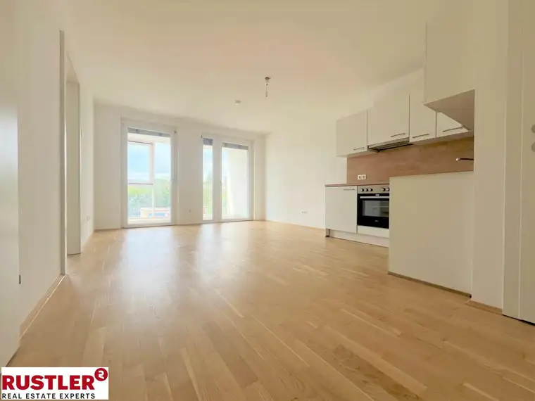 Schöne 2-Zimmerwohnung mit herrlich großer LOGGIA!