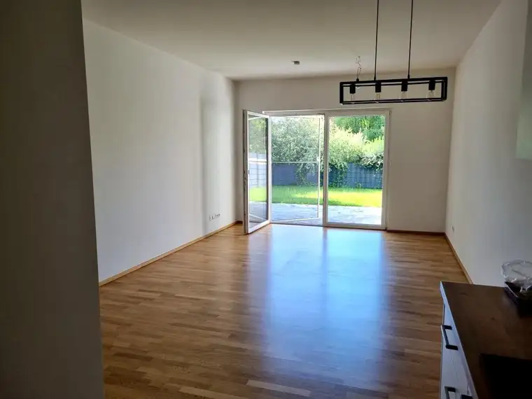 Modern und exklusiv Wohnen in Tillmitsch - 3 Zimmerwohnung mit Eigengarten