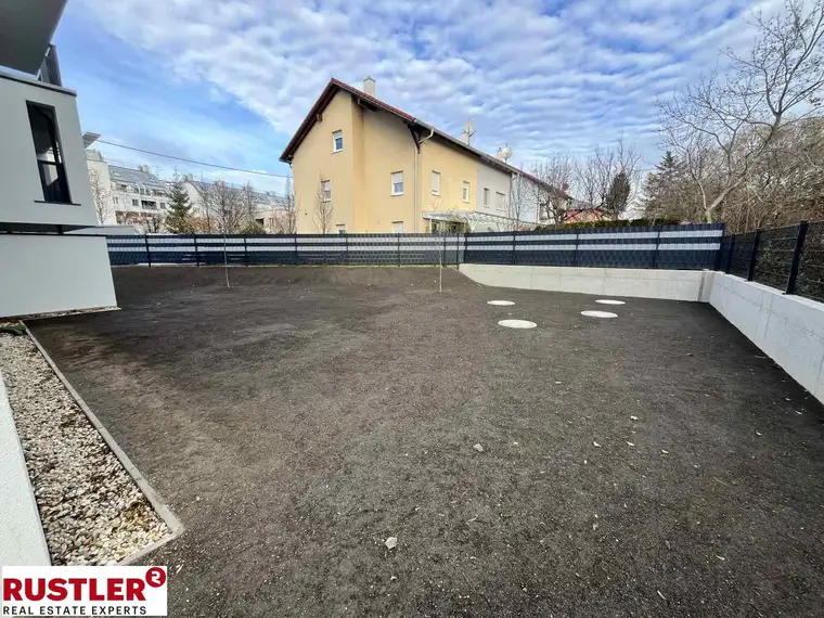 Traumhafte Familienwohnung mit 155m², Garten &amp; Terrasse beim Marchfeldkanal