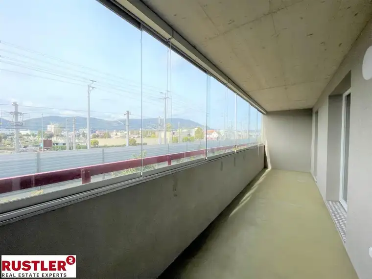 **Mit GROSSER Loggia** - 3-Zimmer Wohnung Nähe Hauptbahnhof