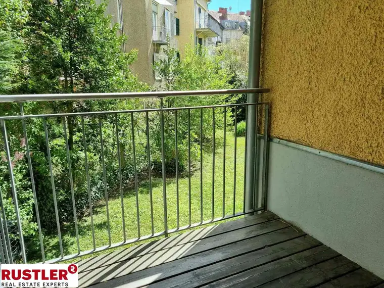 2-Zimmerwohnung mit Balkon Nähe Kaiser-Josef-Platz
