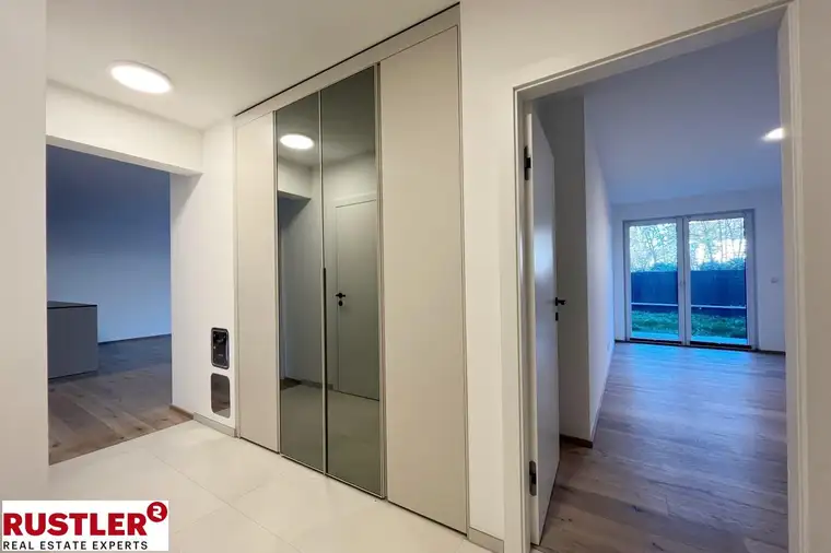 Provisionsfrei! Moderne 3-Zimmer mit Garten und Terrasse inkl. TG-Stellplatz