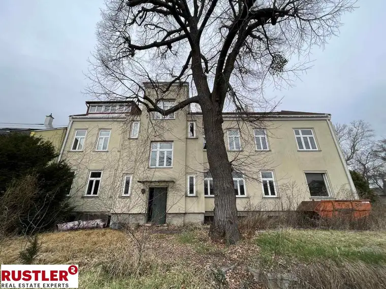 Attraktives Mehrfamilienhaus mit Sanierungspotential in begehrter Lage in Bruck an der Leitha 