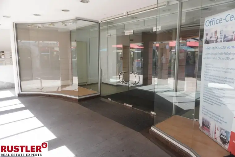 Geschäftsfläeche am Alten Platz zu vermieten