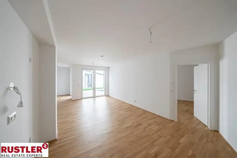 PREISREDUKTION | Top 2-Zimmerwohnung in Traumhafter Gegend | Garten und Terrasse