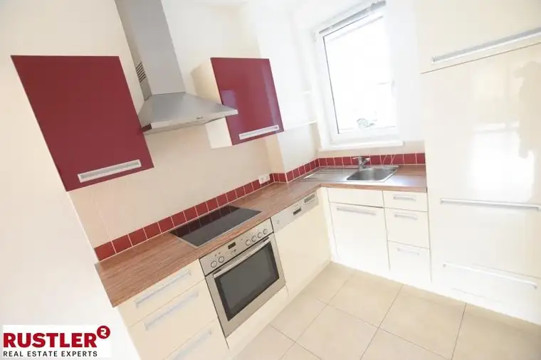 Wunderschöne 2-Zimerwohnung mit 50 m² Terrasse