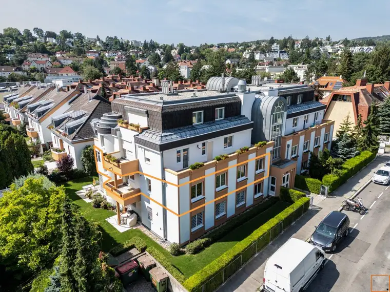 Sonnige Familienwohnung mit 2 Balkonen in Grünruhelage am Fuße des Hackenbergs