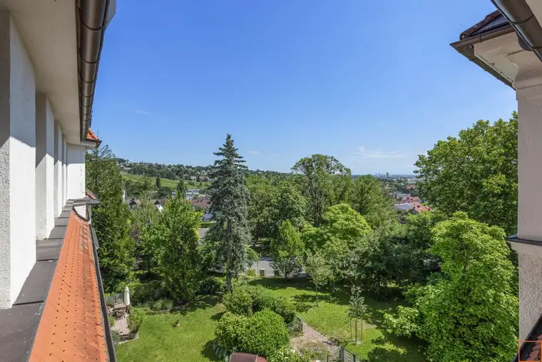 OFF MARKET: Elegante Residenz mit überdachter Terrasse in denkmalgeschütztem Jugendstil-Ensemble