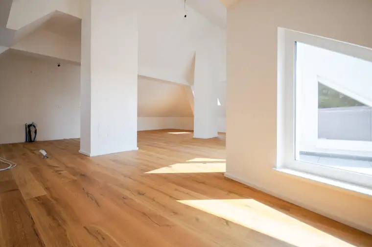 ANLEGERHIT MIT 3% RENDITE - OFFENES LOFT MIT SONNIGER TERRASSE IN ST. PÖLTEN