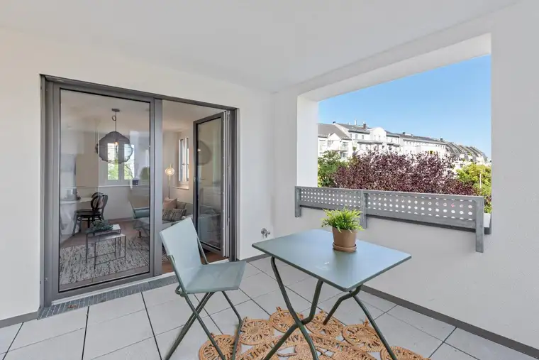 TRAUMHAFTE 2-ZIMMER-WOHNUNG MIT LOGGIA IN SÜD AUSRICHTUNG