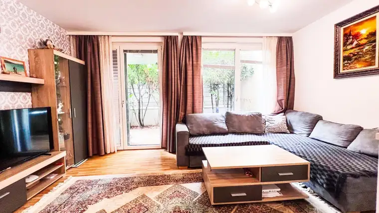 GARTENWOHNUNG - BEZAUBERNDE GRÜNOASE MITTEN IN MEIDLING