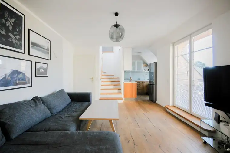 SONNIGE 3-ZIMMER-MAISONETTE MIT TERRASSE UND GEMEINSCHAFTSGARTEN IN HETZENDORF