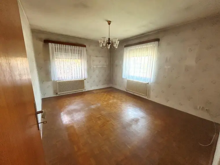 Grundstück mit 507m² in ruhiger Wohnlage mit Wohnhaus