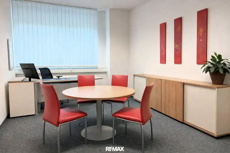 Modernes Büro in der Kärntner Straße – individuell erweiterbar, auch mehrere Büros möglich!
