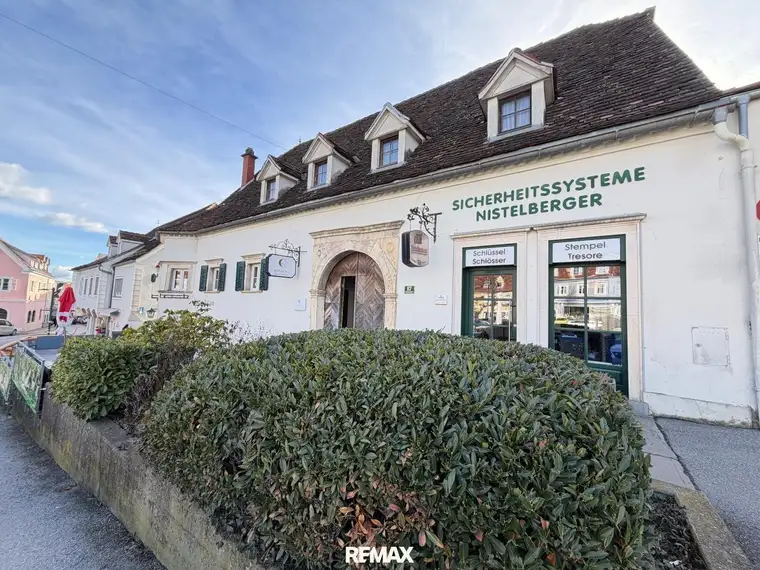 Top-Investment mit über 6 % Rendite – Historisches Zinshaus am Hauptplatz Weiz