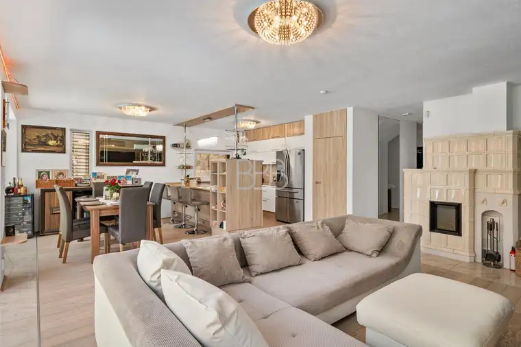 Exklusives Einfamilienhaus in bester Lage mit Seeblick