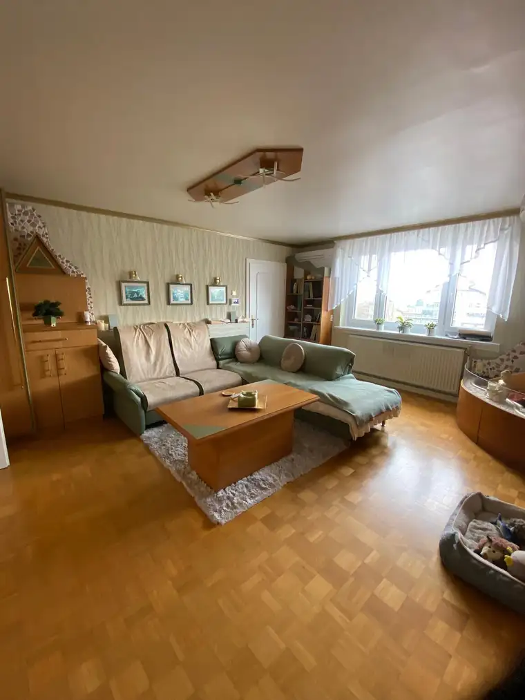 Preis gesenkt!! Exklusive Wohnung in zentraler Lage!!