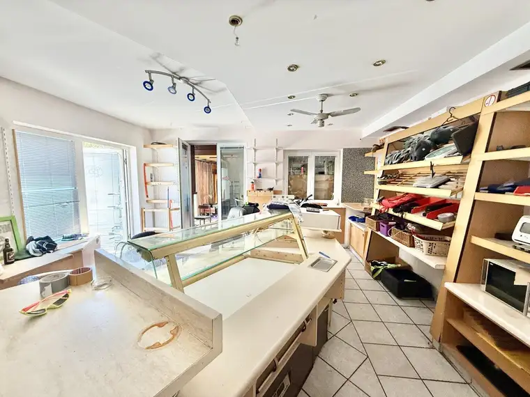 GARTENWOHNUNG mit Potenzial - Wohn-/ Geschäftsraum - ca. 60m² NFL - Terrasse - Wintergarten