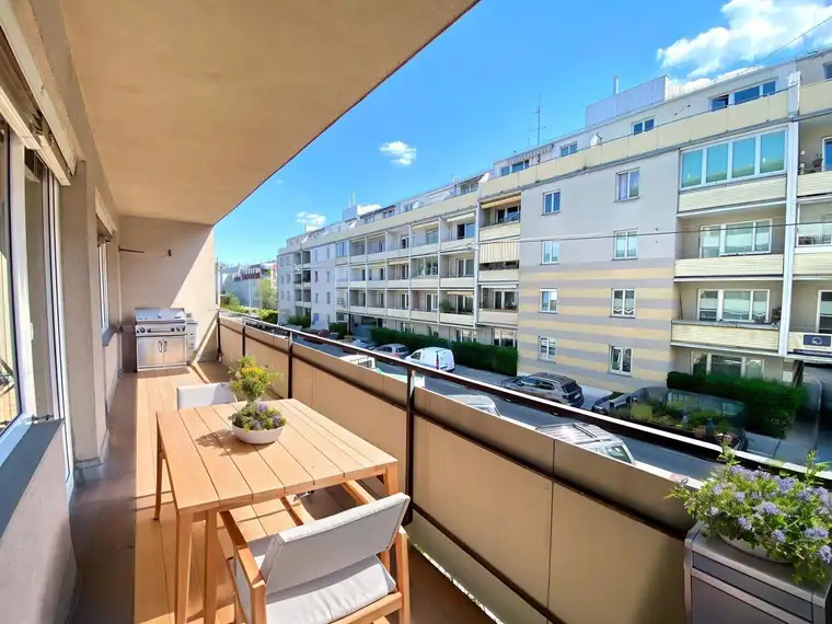TRAUMWOHNUNG mit Potenzial - Zentrale Lage in Döbling - 3-Zimmer - ca. 90m² NFL - ca. 11,50m² Loggia