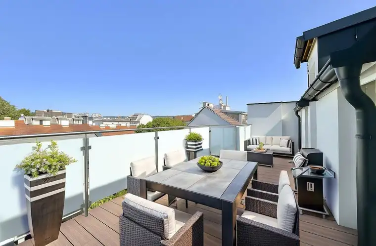 PENTHOUSE - Fertigstellung Q4/2025 - 4 Zimmer - ca. 128m² NFL - ca. 31m² Terrassen - Lift direkt in die Wohnung - Alleinlage - U-Bahn nähe