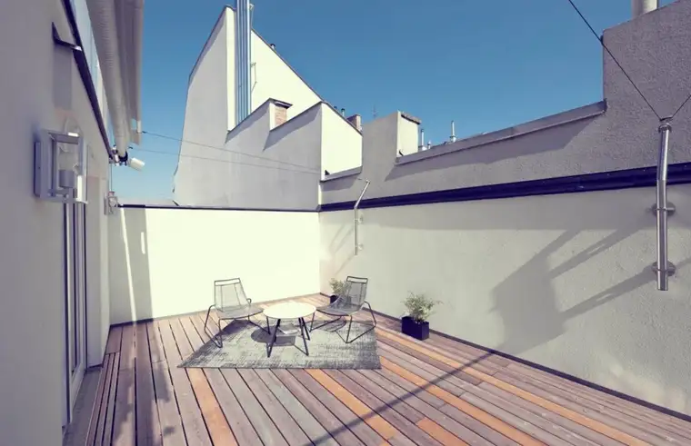ZENTRALE Lage - Erstbezug - ca. 23m² TERRASSE - BJ 2020 - ca. 113m² NFL - 3 Zimmer - Einbauküche - 5.Liftstock - Garagenplatz