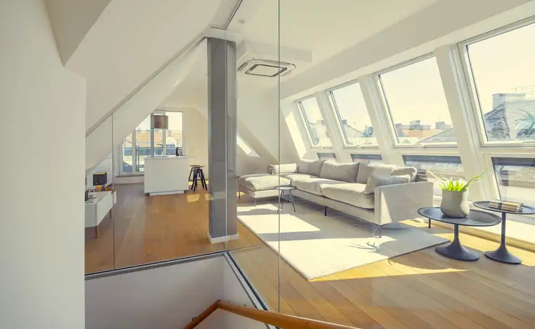 LUXUS TERRASSEN HIT - 5 Zimmer - ca. 182m² gew. NFL - 2 Terrassen - Einbauküche - hochwertige Ausstattung - Garagenplatz - Aktuell vermietet - ZENTRUMSNAHE LAGE