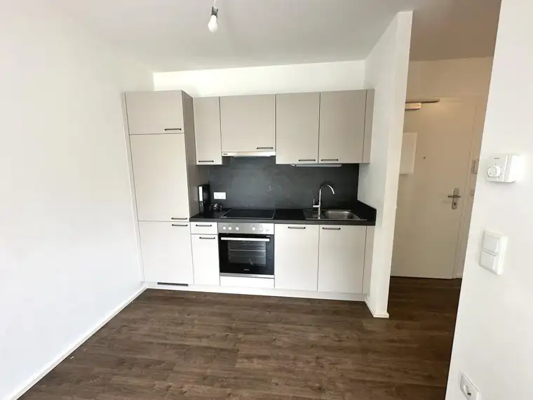 Helle Mietwohnung mit Balkon in Eggenberg ...!
