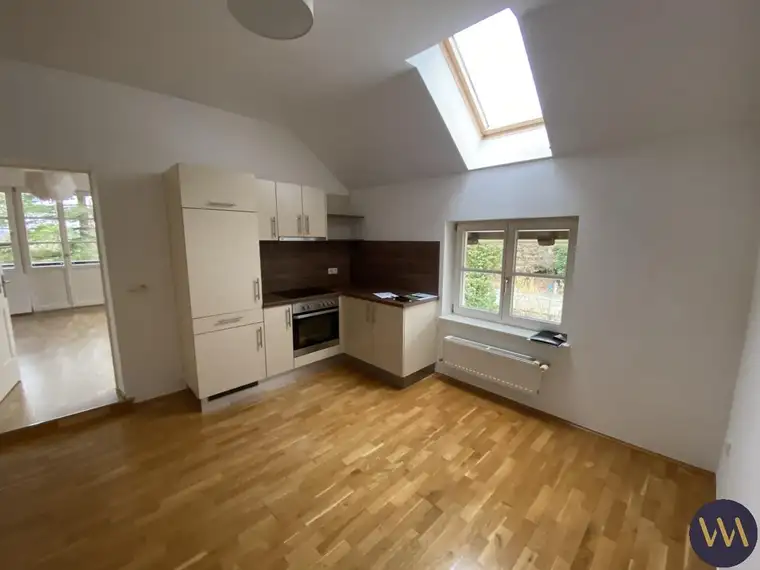 Stilvolle Altbauwohnung mit Balkon am Schweizerhof ...!