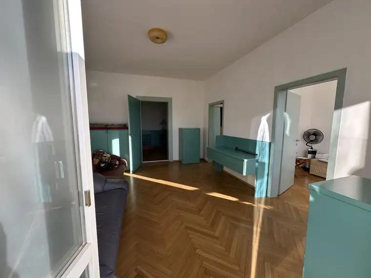 Gemütliche 2-Zimmer-Wohnung in Paldau mit Balkon, Keller &amp; Parkplatz...!