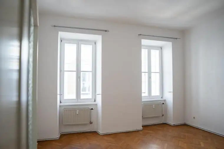 AKTION: Erstes Monat mietfrei! Top-Innenstadtlage- charmante Wohnung in der Kosakengasse...!