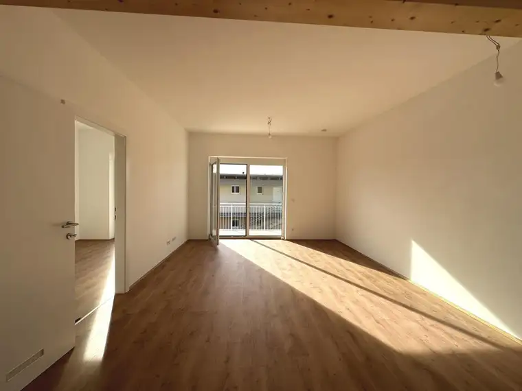  Mietwohnung mit sonnigem Balkon in Lödersdorf ...!