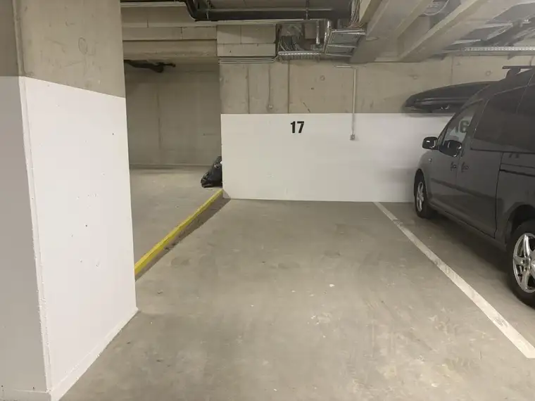 Tiefgaragenparkplatz in ausgezeichneter Lage in Graz ...!