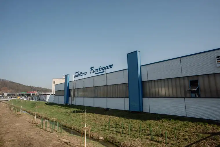 Große Lagerhalle in ausgezeichneter Lage in Feldbach ...!