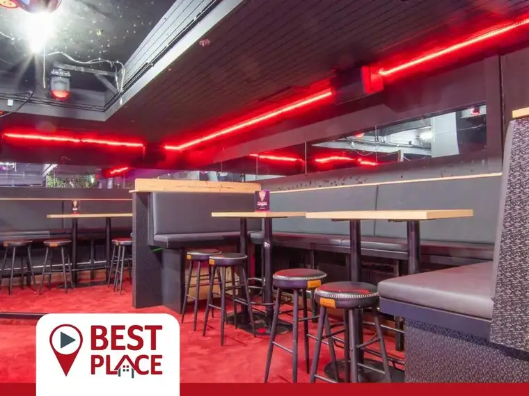 Velden: NACHTGASTRONOMIE. Beste Lage- direkt an der Hauptstraße. Großer PARKPLATZ