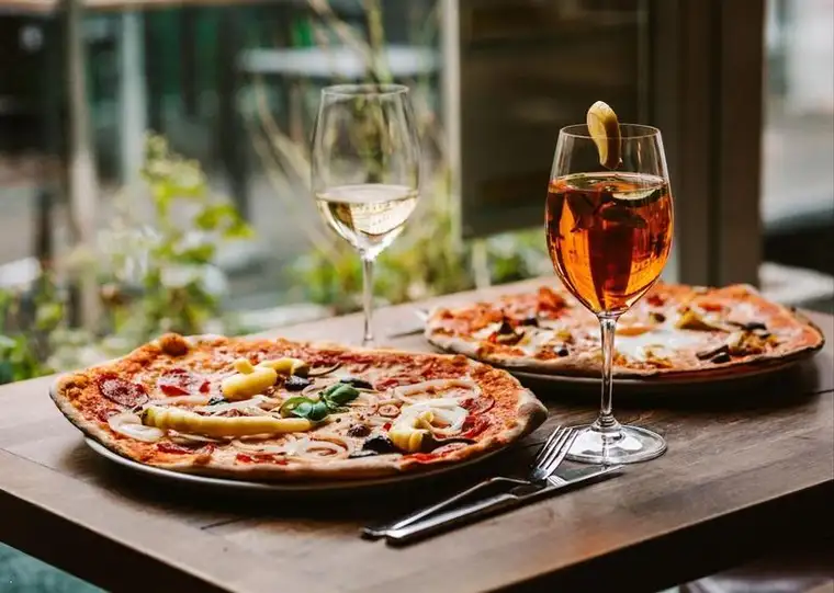 RESTAURANT ECKGESCHÄFTSLOKAL TOP LAGE 1050 WIEN