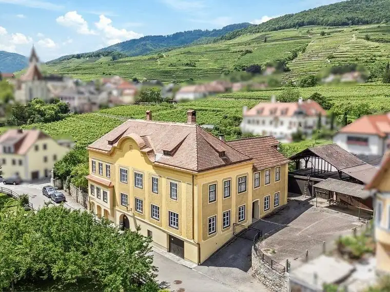 Jana Oremus, O&O Prestige Immobilien GmbH
