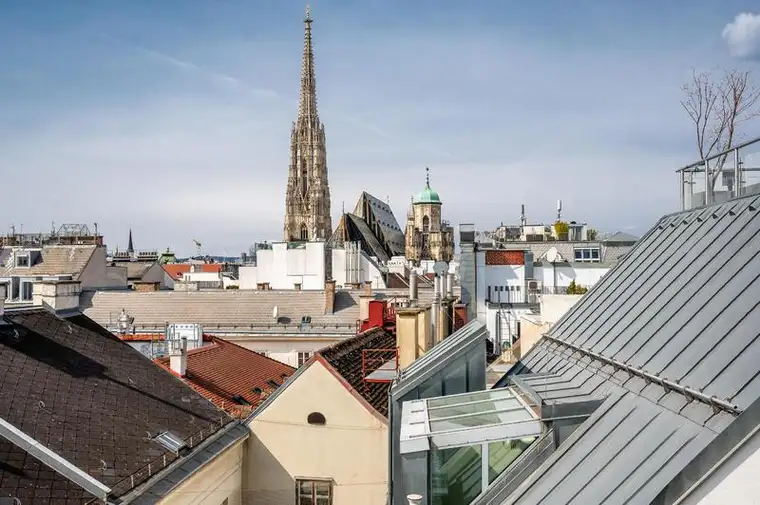 Jana Oremus, O&O Prestige Immobilien GmbH