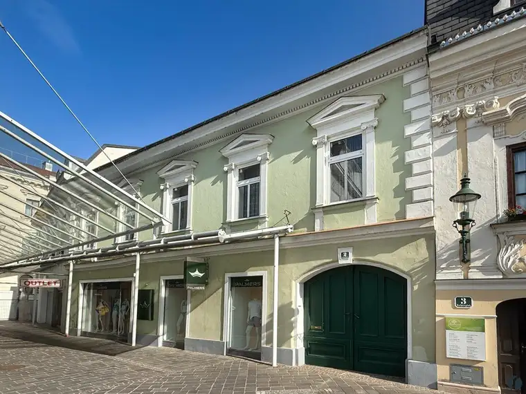 Attraktives Stadthaus im Herzen von Tulln – Jugendstilcharme in bester Innenstadtlage