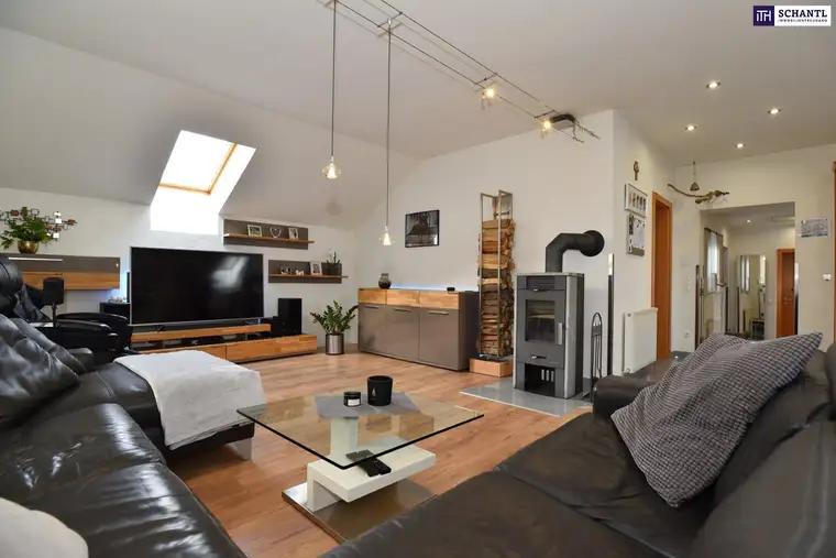 Heimkommen! Zweifamilienhaus mit separaten Einheiten in begehrter Lage in Kalsdorf bei Graz! Wunderschöne Ausstattung! Sensationell! Finanzierung ohne Eigenkapital möglich, leistbare Rückzahlung mit angepasster Laufzeit!