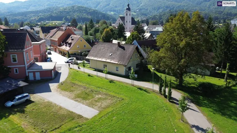 GELEGENHEIT! Grundstück mit sanierungsbedürftigem Altbau - Ein Traum für Bastler!
