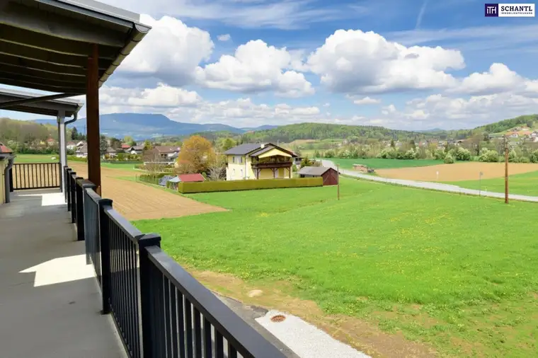 NOTVERKAUF! Schneller Verkauf aus gesundheitlichen Gründen – jetzt diese Gelegenheit ergreifen und gleichzeitig helfen! Grünoase mit Panoramablick: 3-Zimmer-Wohnung mit Süd/West-Dachterrasse!