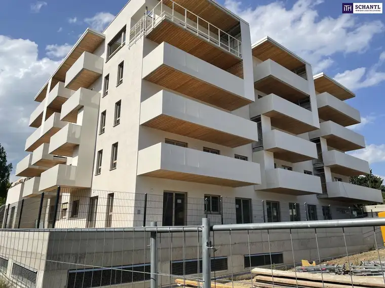 RIESIGE DACHTERRASSE + HOCHWERTIGE AUSSTATTUNG + SÜD/WEST Ausrichtung! + Tiefgarage! Nur 7 Min. von Graz entfernt!!