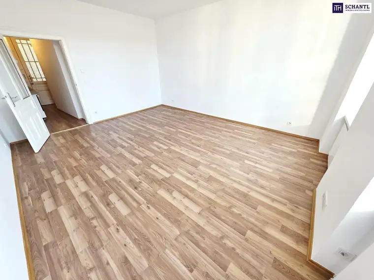 Jetzt kurzfristig 50% Provision sparen! Die leise Seite des Stadtlebens! Kompakte Kleinstwohnung im 3.Stock mit eingereichtem, großen Balkon! U-Bahn um´s Eck! Ruhige Hoflage in 1030 Wien + Schönes Altbauhaus! Nicht zögern!