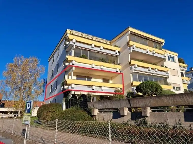 Schöne 4,5 Zimmerwohnung, teilsaniert, 102m² Wohnfläche mit Balkon und großem Keller in Dornbirn!