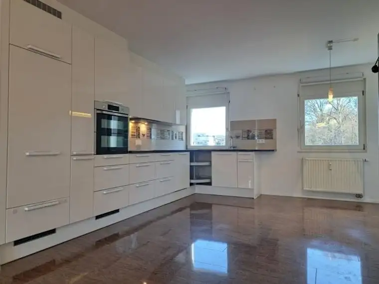 Großzügige 4 Zimmer Wohnung in Bregenz Vorkloster zu verkaufen!