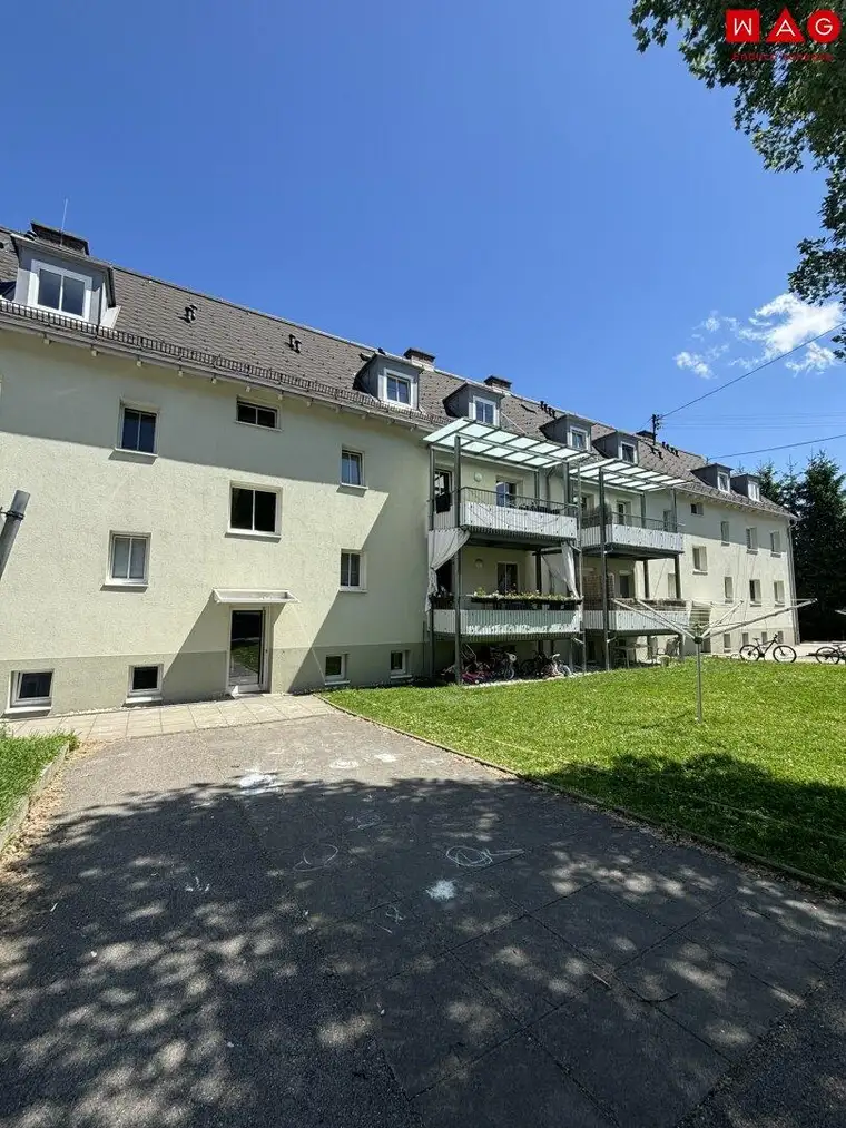 Idyllisches Familienleben in naturnaher Umgebung! Helle 3-Raum Wohnung mit Wohlfühl-Balkon in ruhiger Lage!