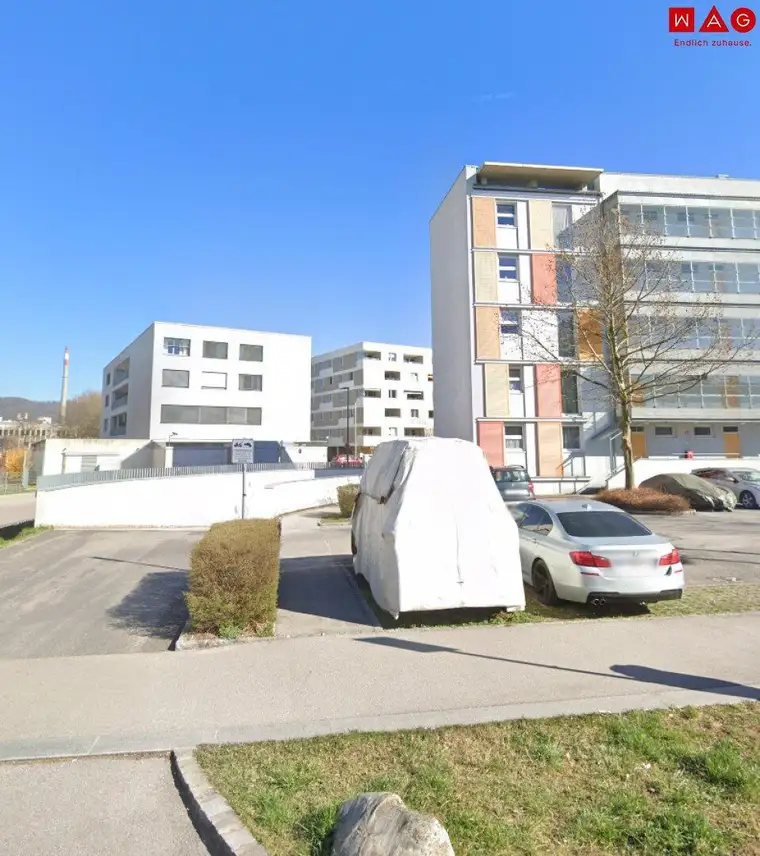 Tiefgaragenabstellplatz Liebigstraße 18-20 (Anfragen bitte NUR PER MAIL)